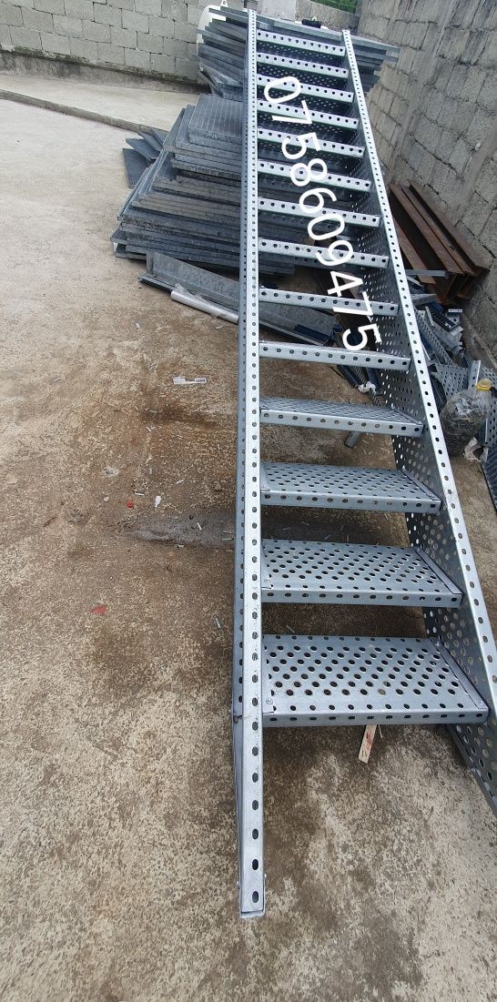 Scări zincate 75x25