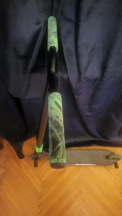 Trotineta de tricuri