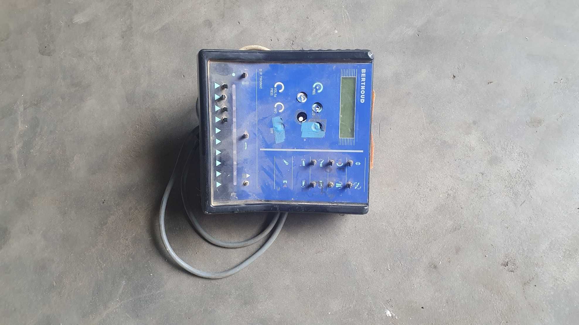 Racer 32 d.p.tronic