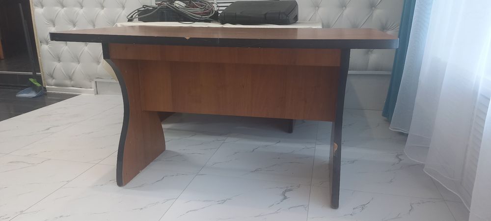 Столы для кафе, столовой