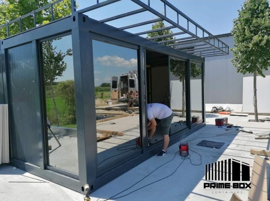 Vand  containere tip fast food magazine spații comerciale containe
