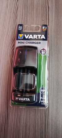 Incarcator acumulatori VARTA AA/AAA charger LED