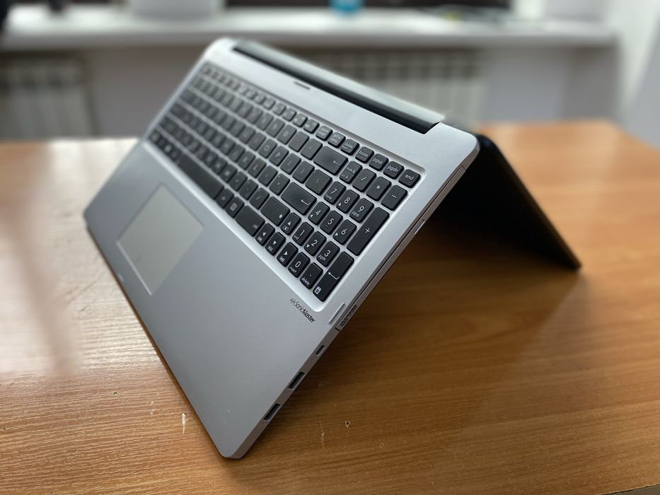 Ноутбук Asus core i3-4