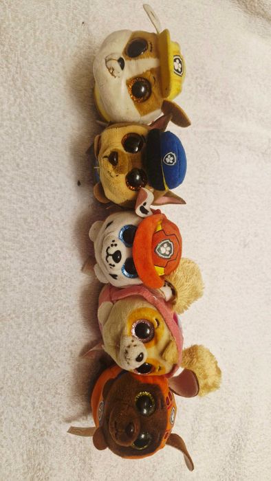 Patrula Cățelușilor. Personajele sunt căței de salvare.