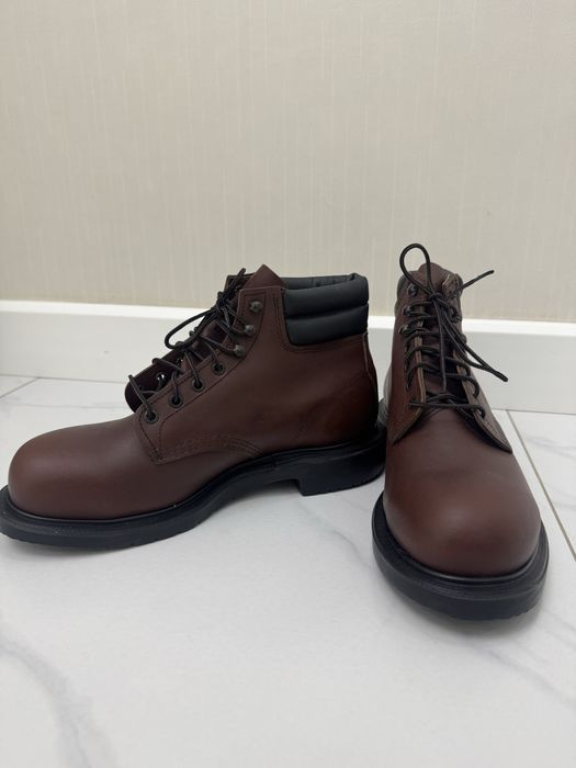 Продаются спец ботинки Red Wings