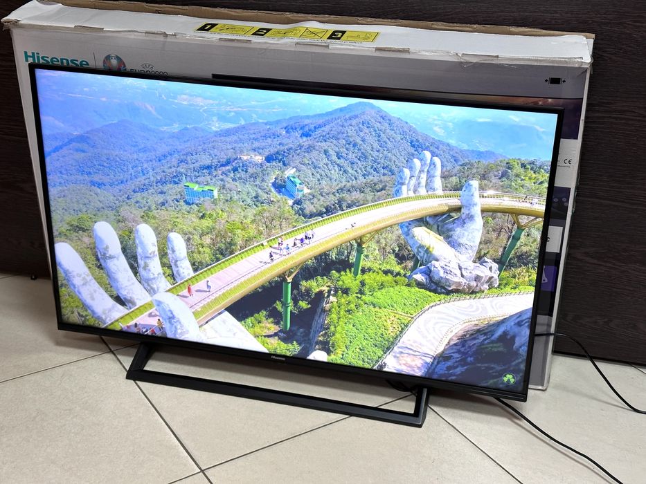 Гаранция! Hisense 43” инча LED Smart TV 4K Ultra HD Wi-Fi