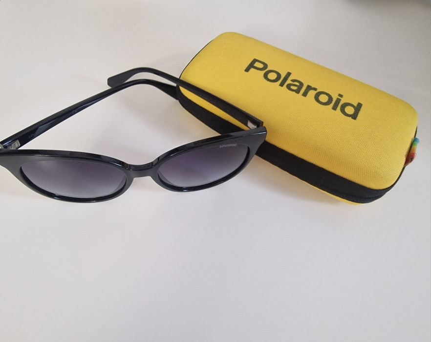 Ochelari de soare Polaroid cat-eye polarizati