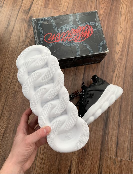 Versace Chain Reaction • STOC: 39,40,42,43,45 • Livrare 1-2 zile •