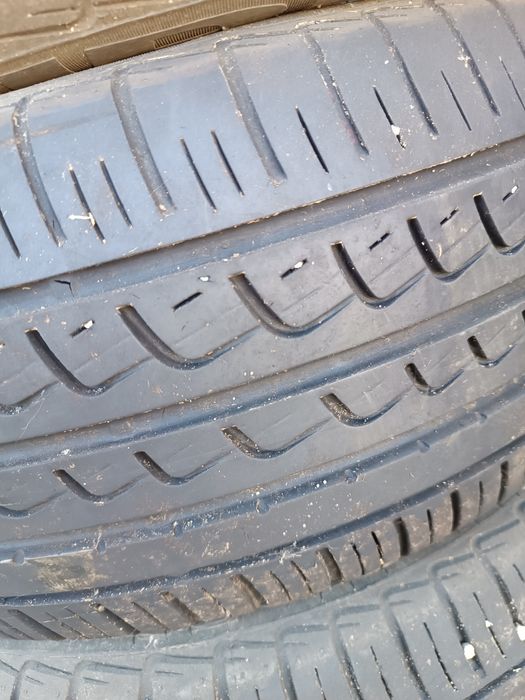 Продавам летни гуми