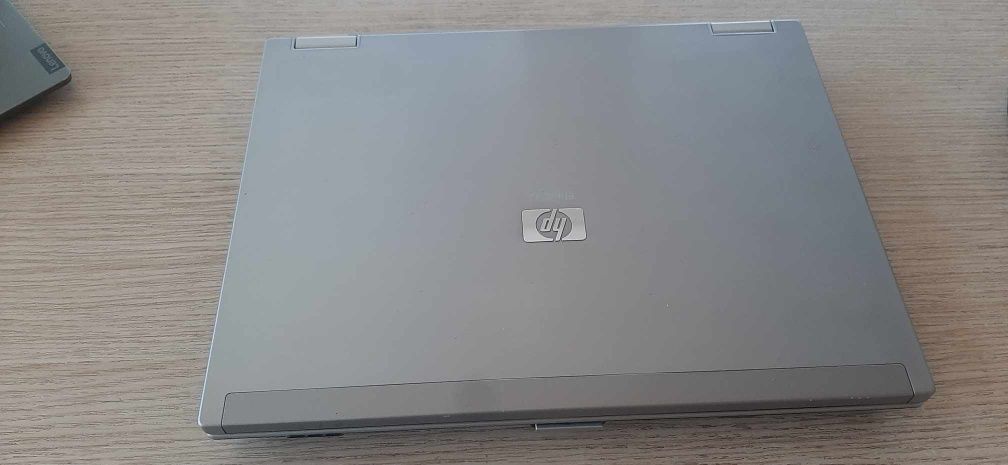 Продавам лаптоп HP EliteBook 2530p