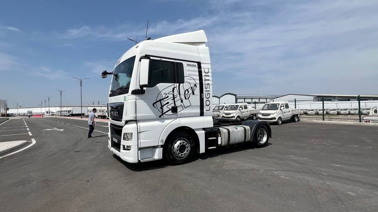 MAN TGX 18480   немецкий 2016 г 675000 км