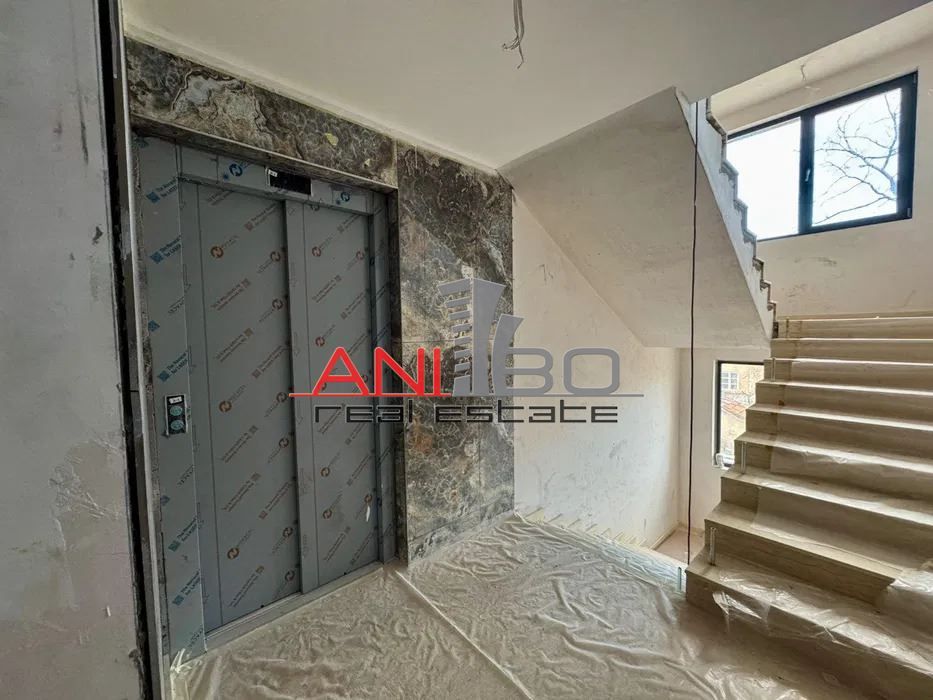 Продава се Двустаен апартамент в София, Манастирски ливади - 69 кв.м за 2389 €/кв.м - Снимка #9