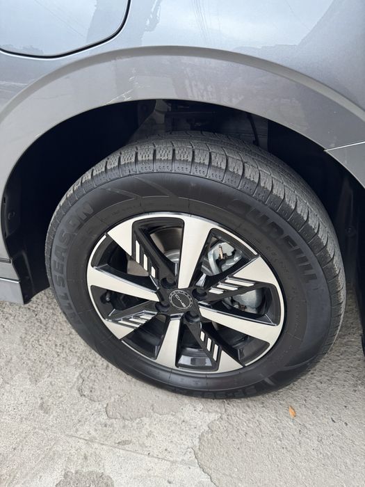 BYD E 2 Sotiladi Afitsalniy