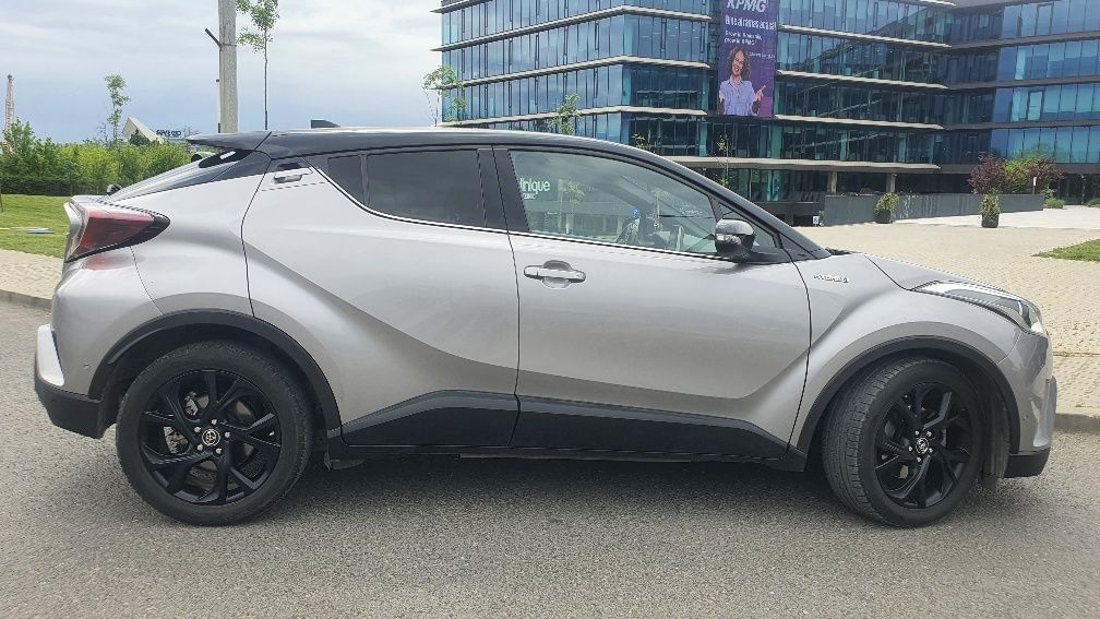 Toyota CHR Style, editie limitata Jean Lois, predare leasing