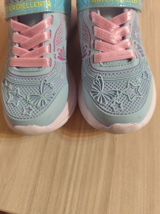 Непромокаеми маратонки Skechers