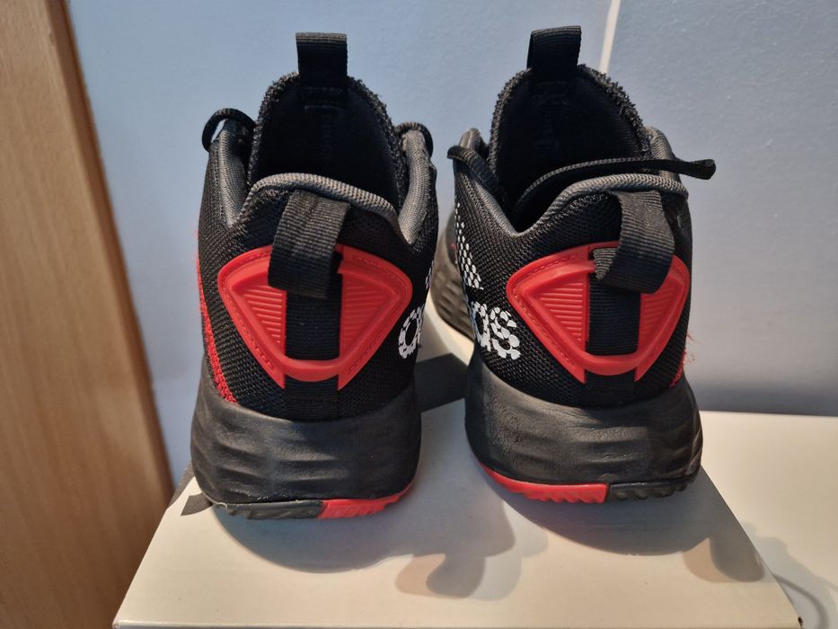 Маратонки за баскетбол Adidas н.40