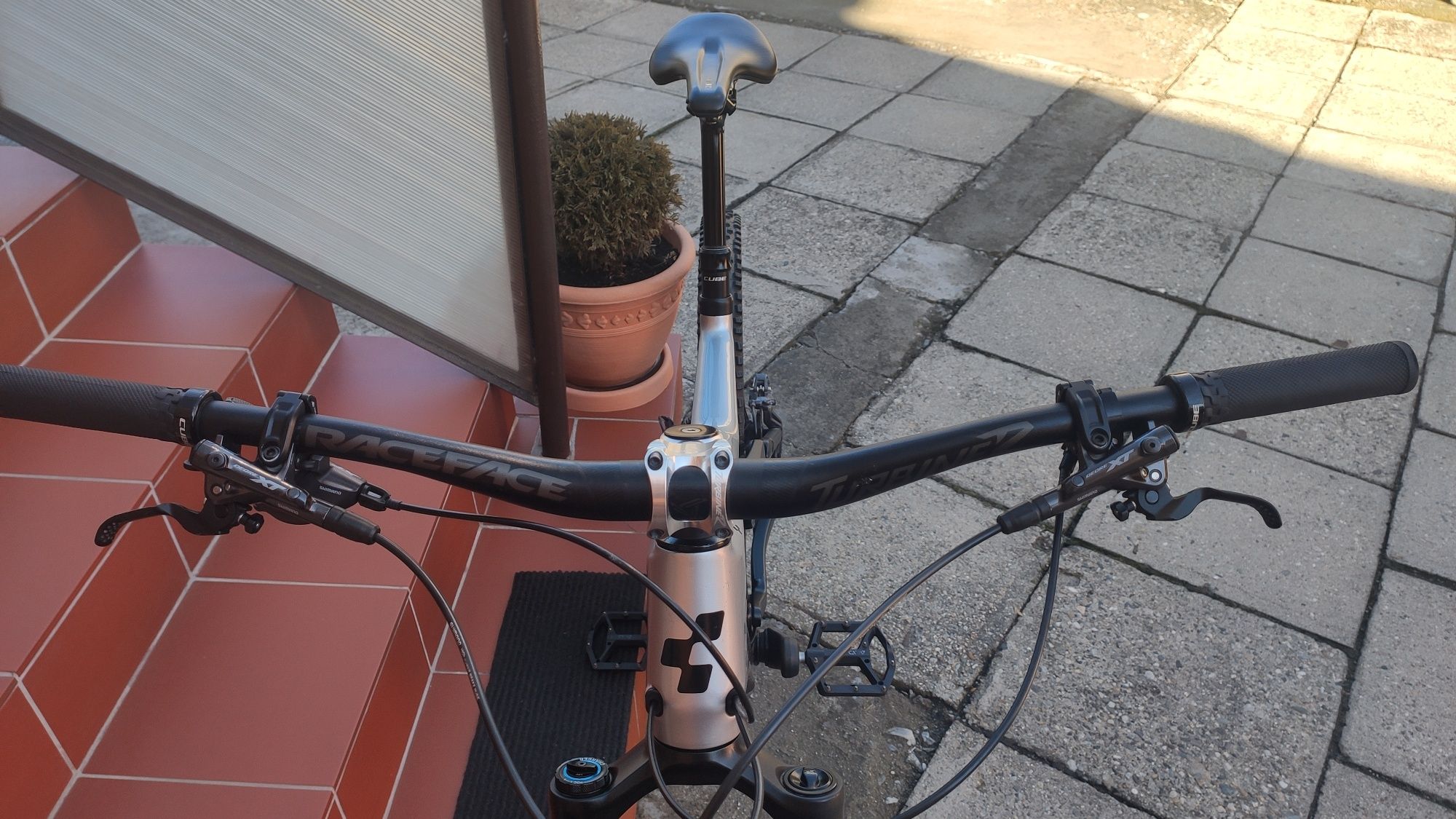 Bicicletă Cube Stereo carbon-roti 27.5