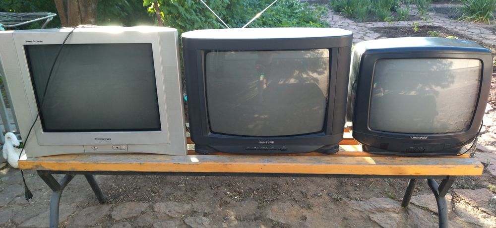 Продам три телевизора