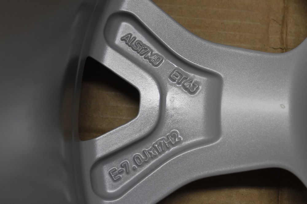 Нови оригинални джанти 17" Audi A1 (2018-2026)