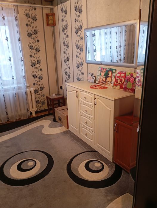 Продам 3к.кв.2эт.Центр