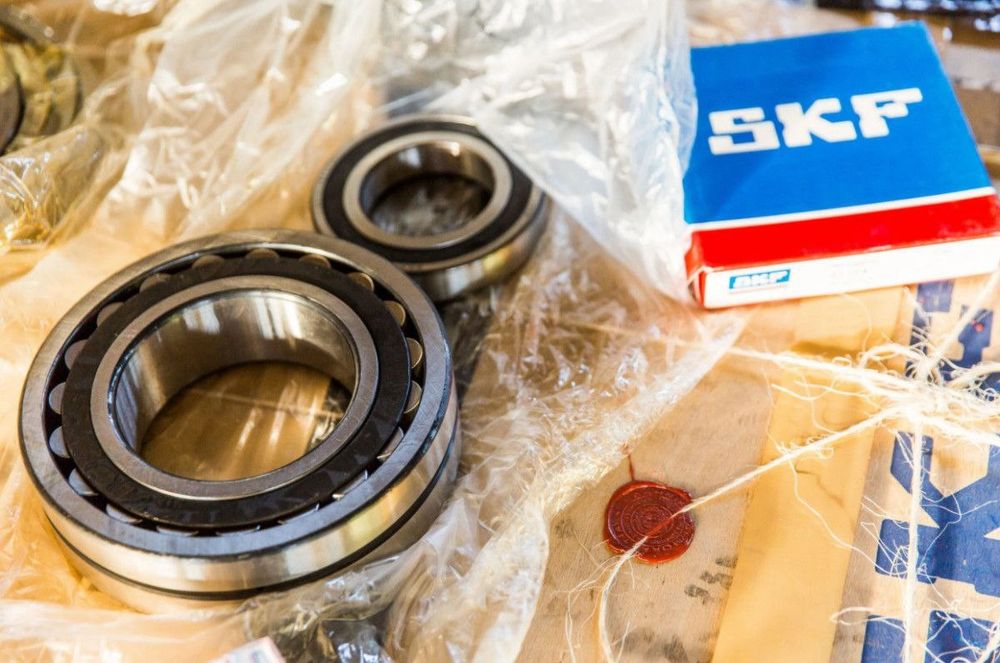 ПОДШИПНИКИ.  Все марки и типы в ассортименте.  Есть доставка