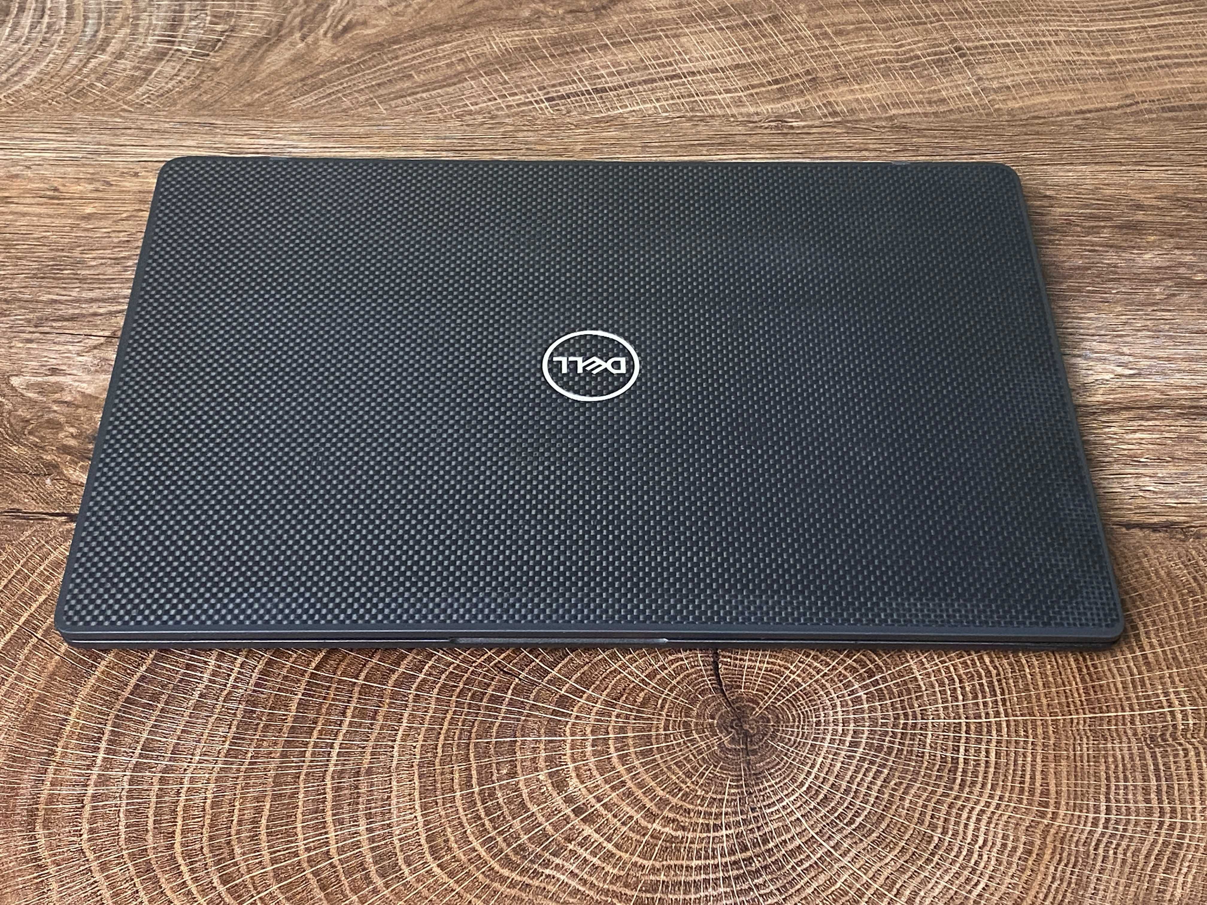 Лаптоп Dell Latitude 7300, i7-8665U, 16GB, 256 NVMe, 13.3" FullHD