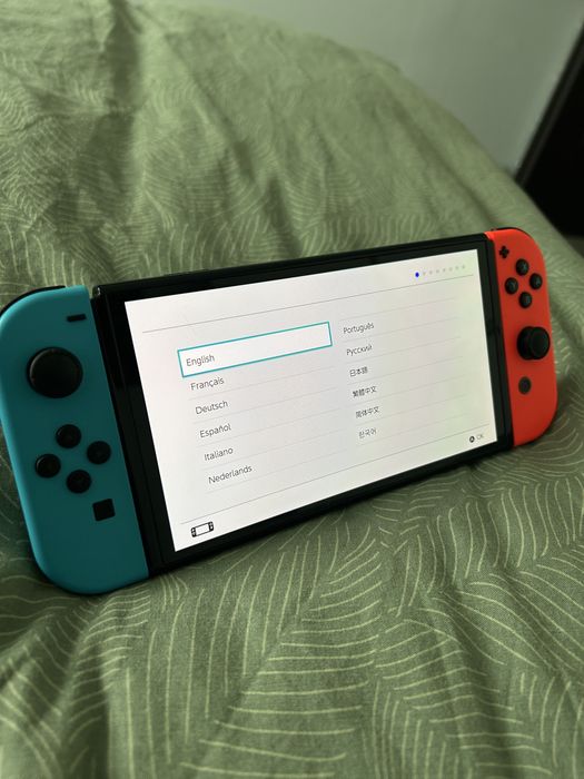 Nintendo Switch OLED de vânzare