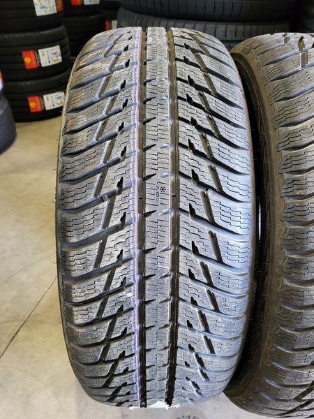 255/55/20 NOKIAN 2бр