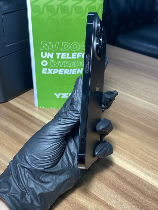 iPhone 14 Pro Max / 256 GB / Sănătate baterie 92% / Foarte bun