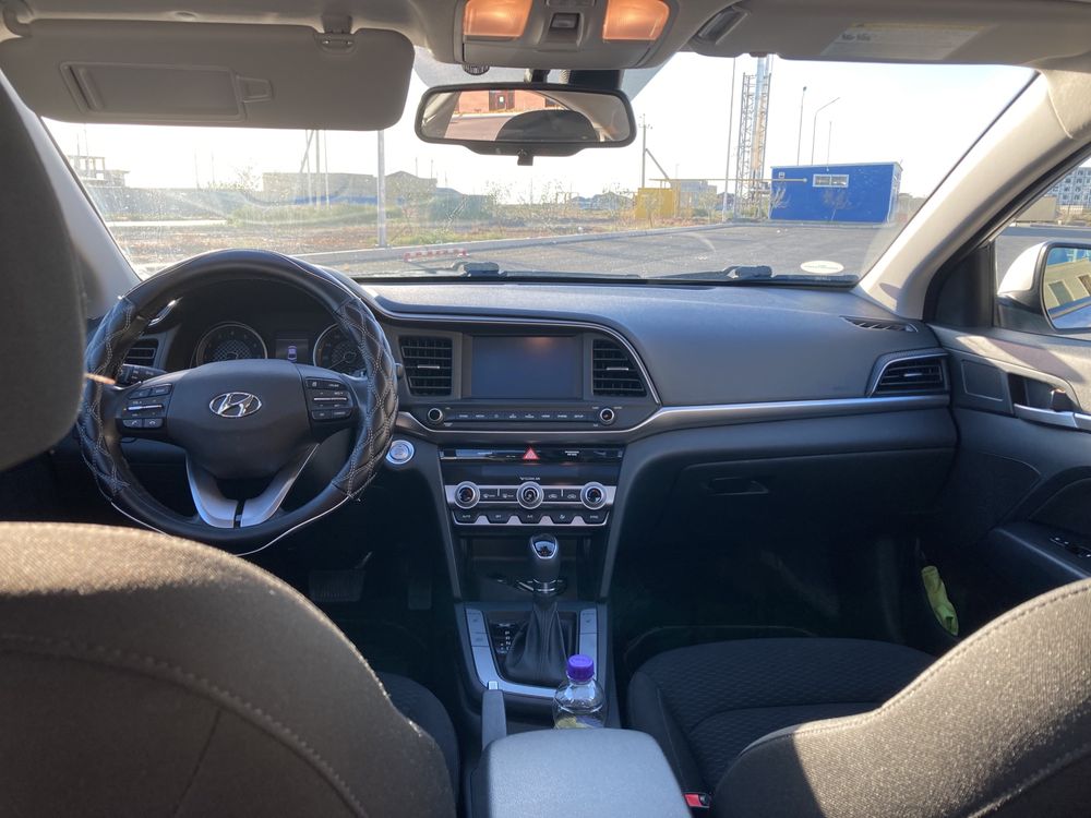 Hyundai Elantra 2019г USA
