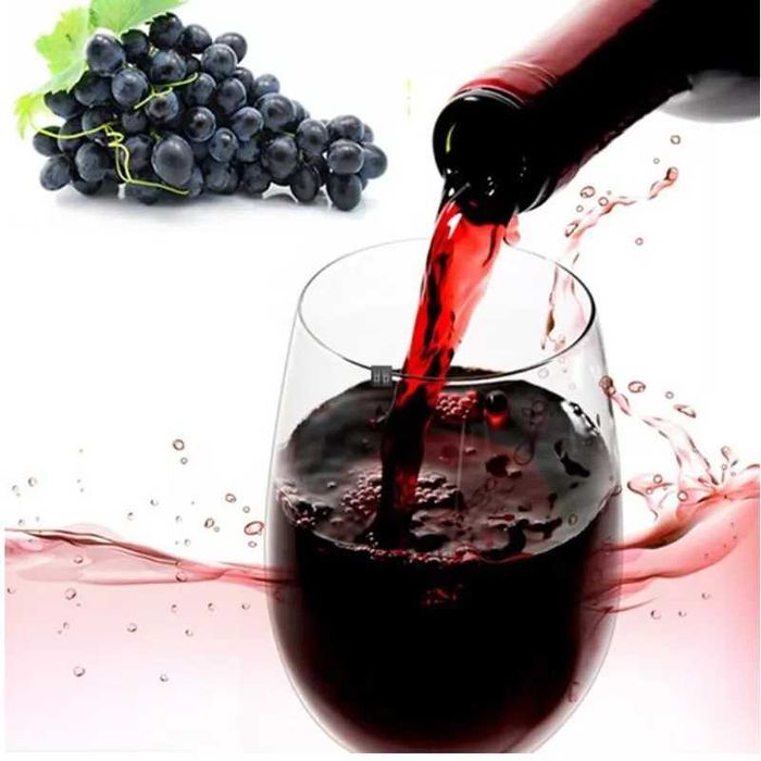 Pahare de vin plastic.4 buc. Nu se sparg. Noi ambalate!