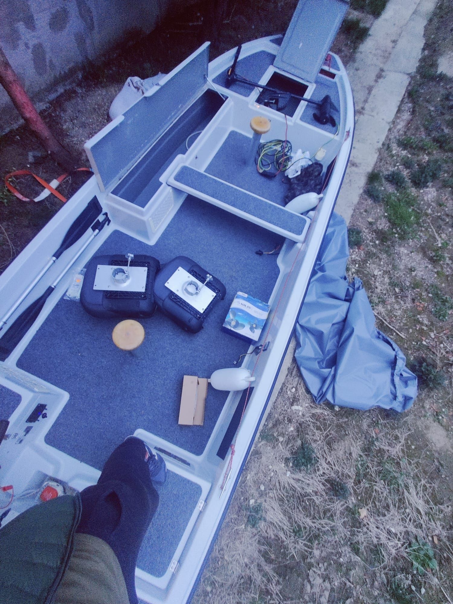 barca catamaran Hirosyacht Kingfisher 520, motor Yamaha 25CP, peridoc
