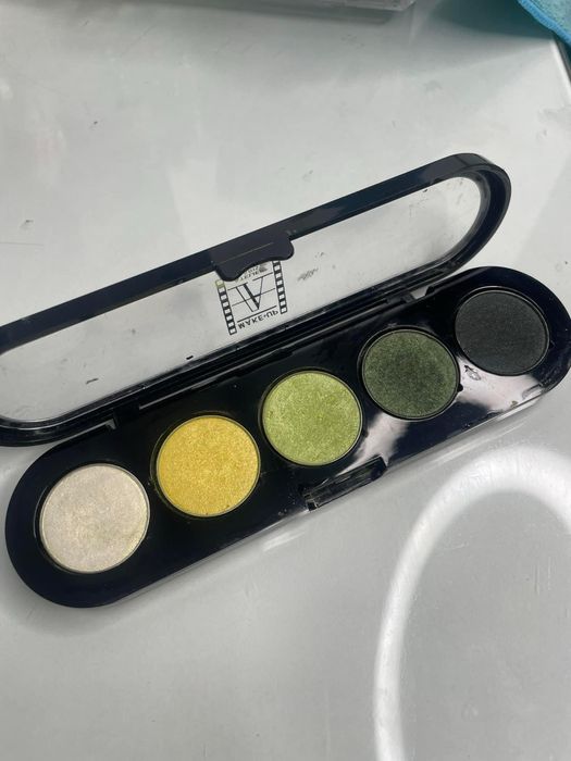 Produse profesionale  Atelier Paris,Mup