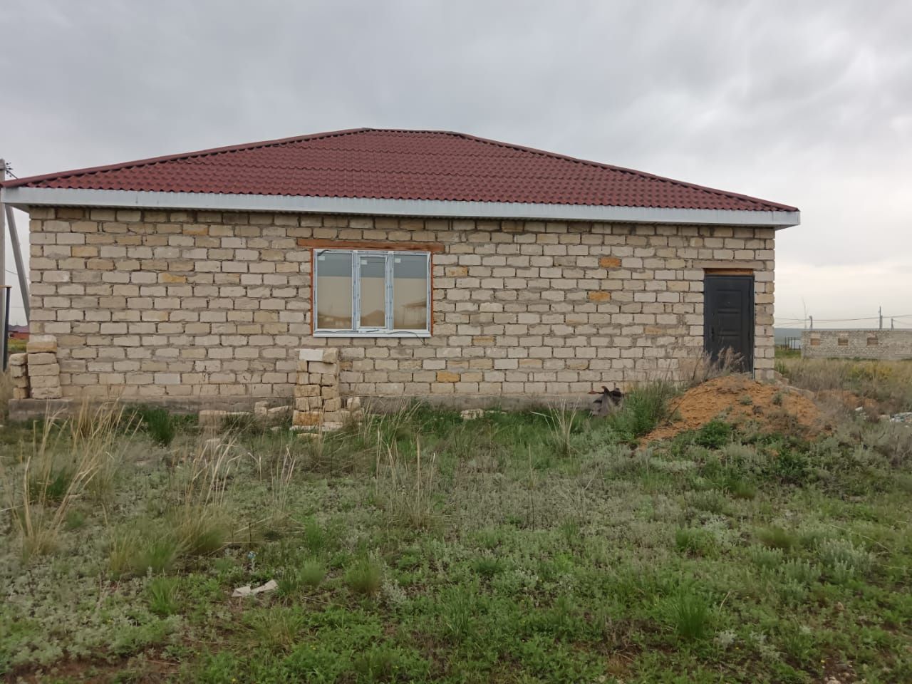 Продам дом в Черновом варианте р-он Жанаконыс 5