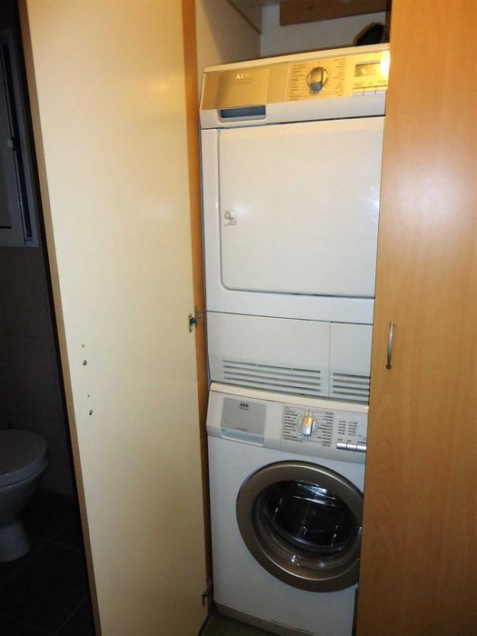 Дава се под наем Тристаен апартамент в София, Манастирски ливади - 97 кв.м за 750 € - Снимка #14