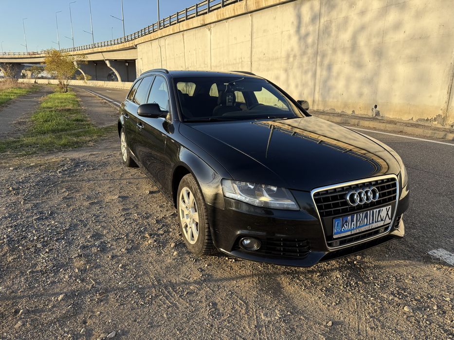 Vand Audi A4 B8 2011