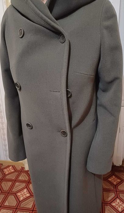 Продается верхняя одежда