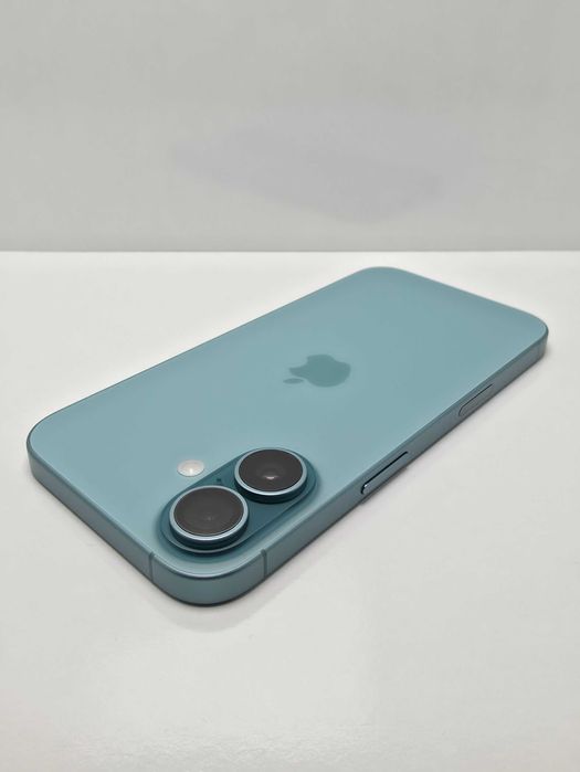 iPhone 16 128GB Teal