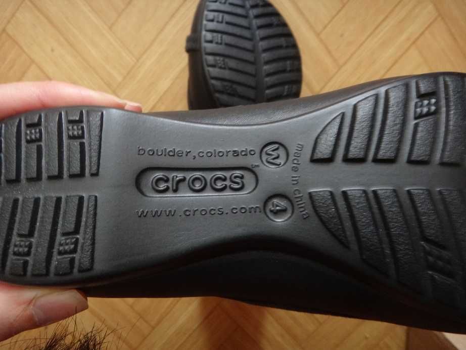 Нови оригинални Crocs черни балеринки 34 номер