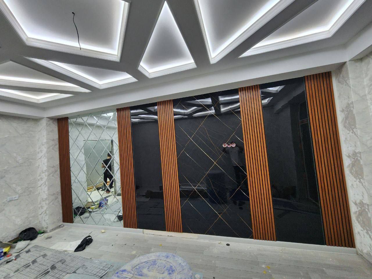 Decoplast.Декоративные панели из ПВХ