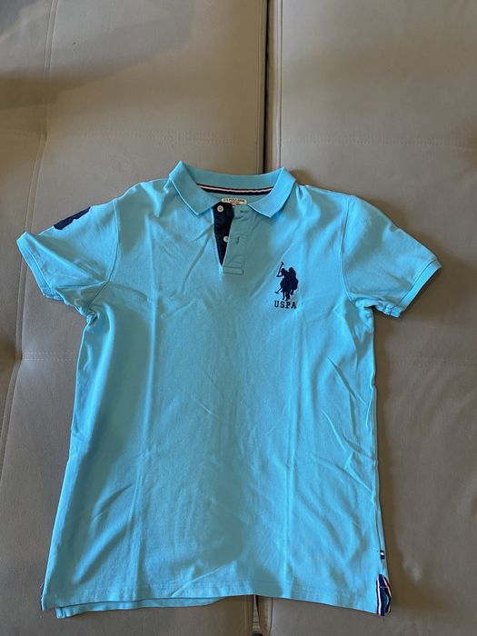 Tricou cu guler polo