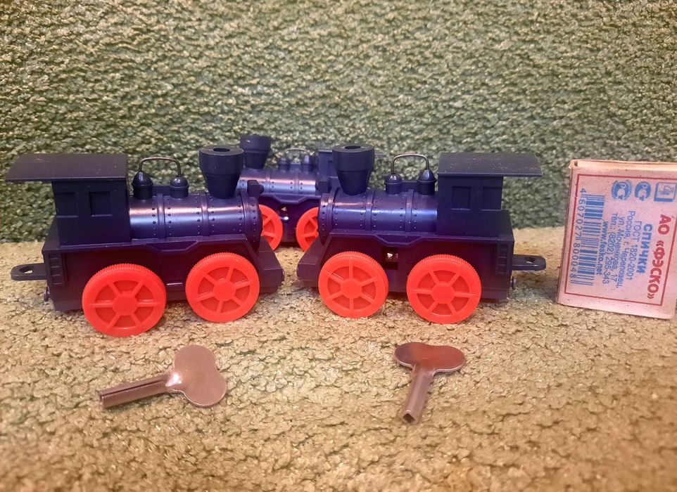 Советские паровозики