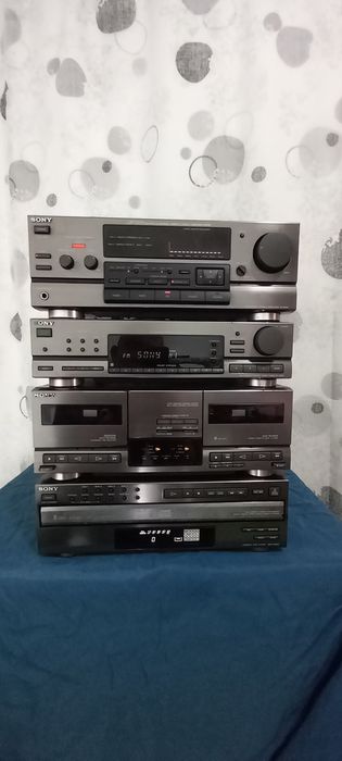 Linie vintage Sony TA -D 509