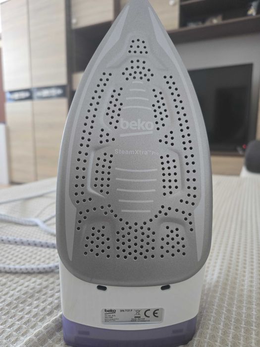 Călcător BEKO SPA7131P – cu reglaj automat al temperaturii