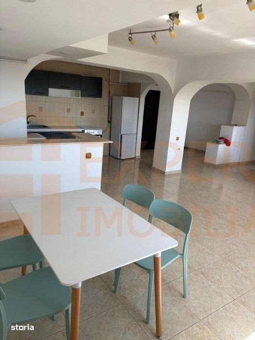 Apartament situat in zona FAR
