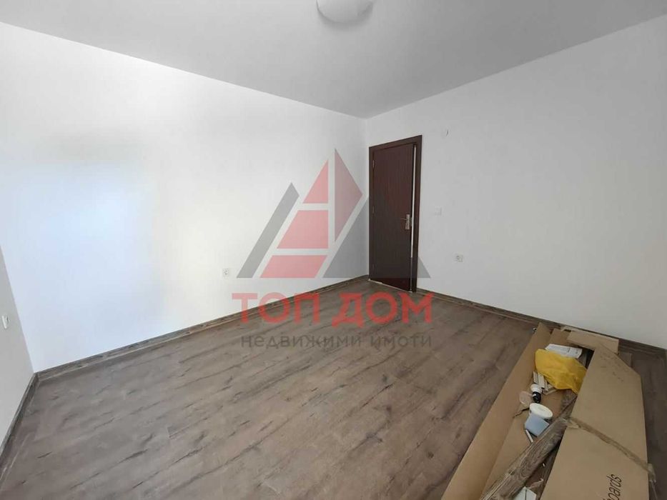 Продава се Тристаен апартамент в Варна, Виница - 76 кв.м за 1843 €/кв.м - Снимка #6