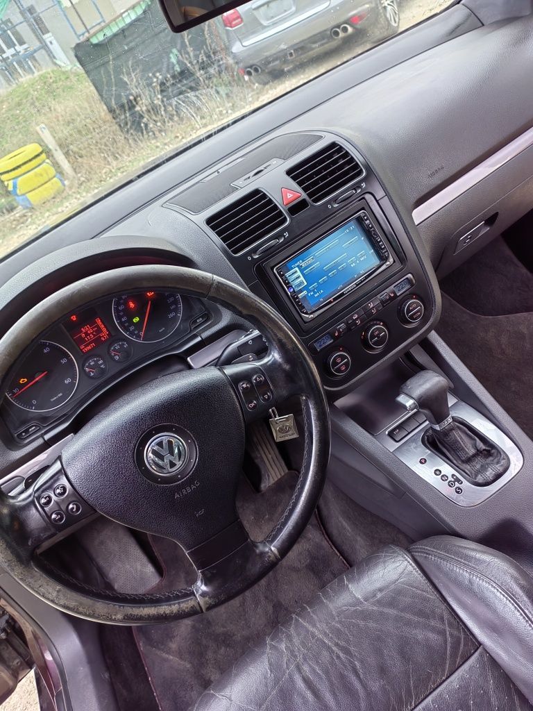 Голф 5 2.0 TDI DSG