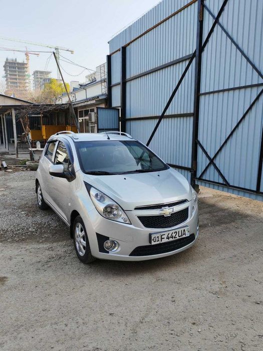 Chevrolet Spark 2015г.