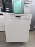 Съдомиялна Miele полу вграждане XXL 60см