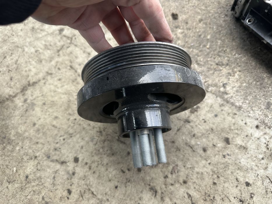 Демпферна шайба 651. Мерцедес cdi